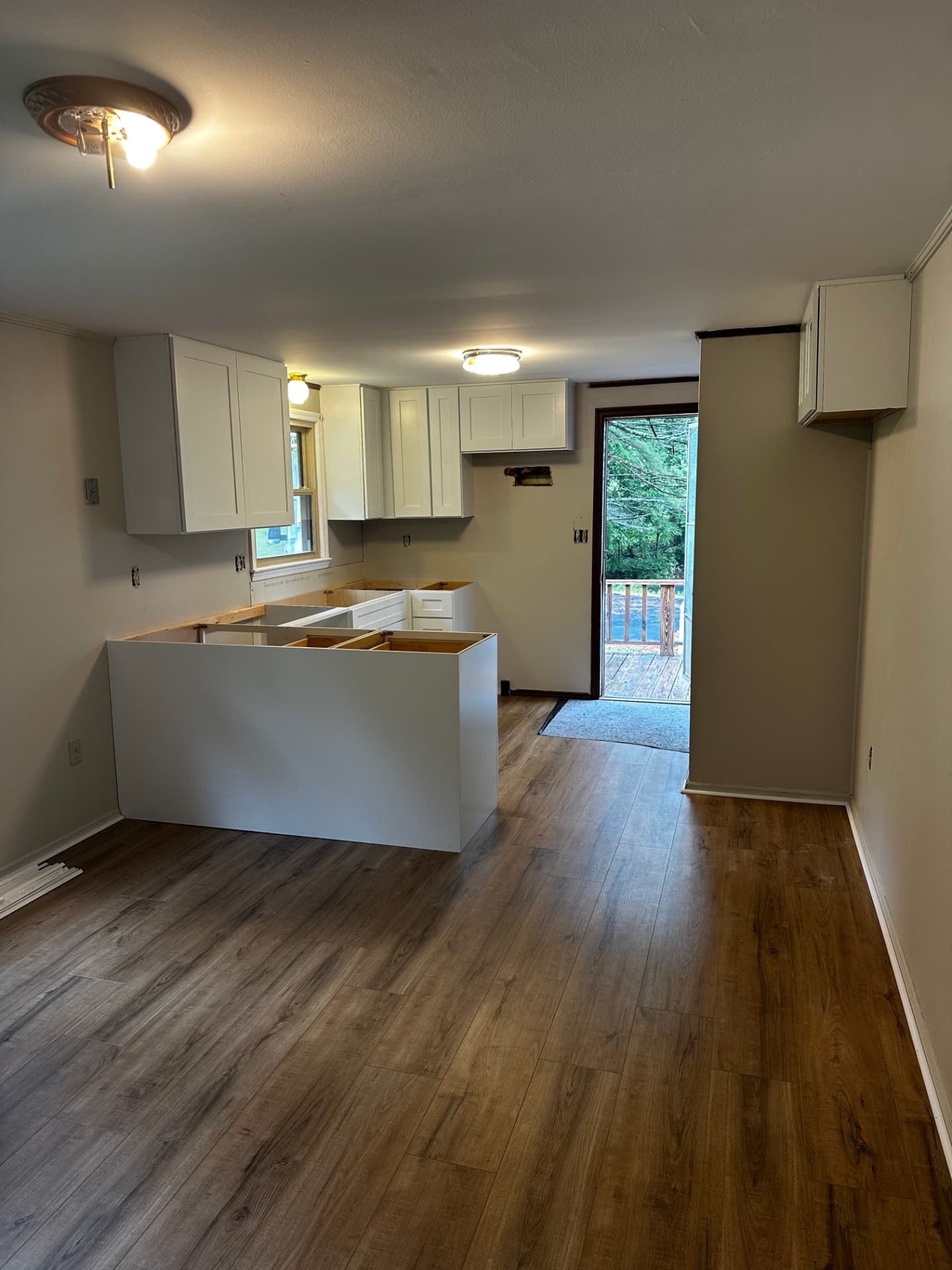 Peninsula Kitchen Remodel